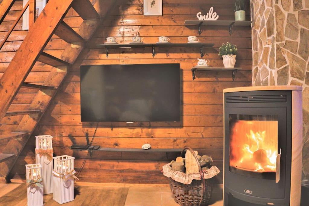 Charming Klara With Sauna, Nature&privacy Near Prague Holiday home