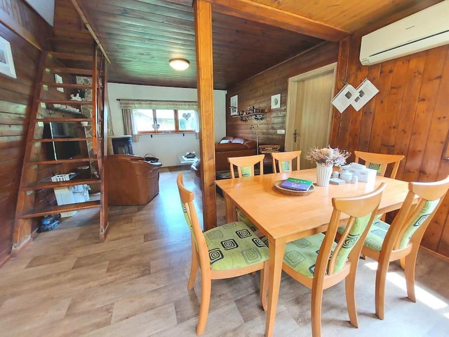 Charming Klara With Sauna, Nature&privacy Near Prague * Male Kysice
