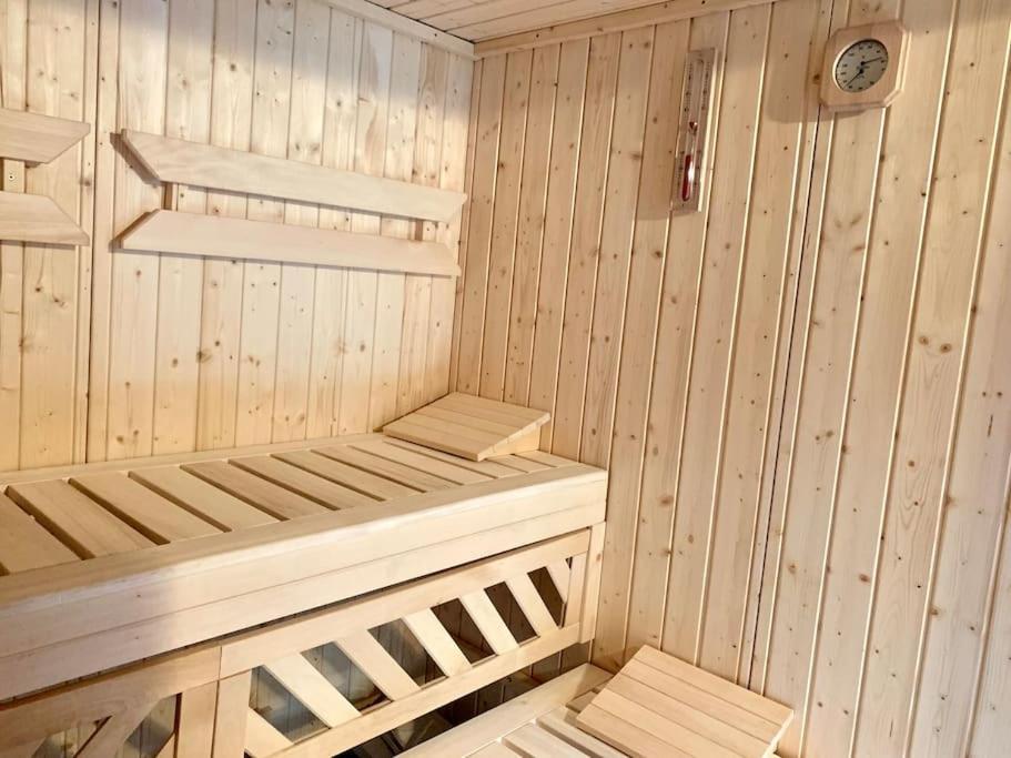 Ferienhaus Charming Klara With Sauna, Nature&privacy Near Prague